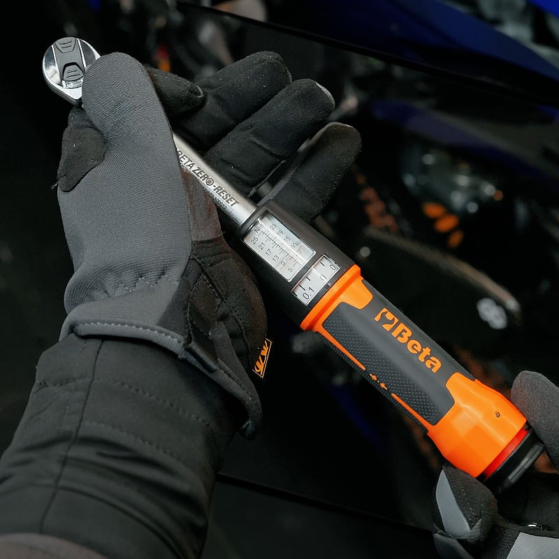 Torque wrenches and multipliers