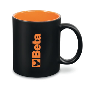 Kubek ceramiczny, czarny, z naniesionym laserowo logo BETA