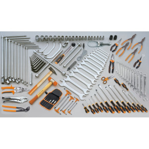 Assortment of 118 tools