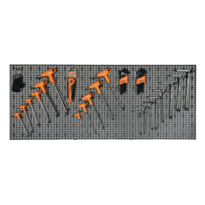Assortment of 150 tools with hooks without panel