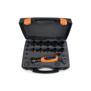 Assortment of 15 punches, 3 to 30 mm, and 1 accessory