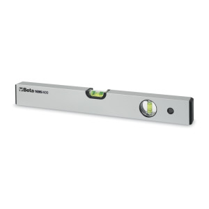 B and 2025 m spirit level