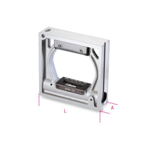 Precision square levels made from  die-cast iron with 2 prismatic bases  and 2 ground flat bases, 2 unbreakable vials, accuracy: 0.05 mm/m