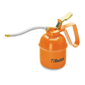 Metal pressure oil cans,  flexible spouts