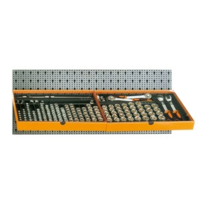 Assortment of 163 tools,  with hooks without panel