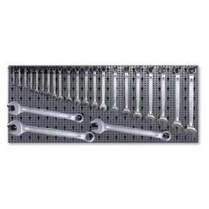 Assortment of 154 tools,  with hooks without panel