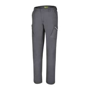 Cargo trousers made of 100% cotton