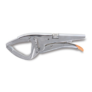 Large-capacity double adjustment self-locking pliers