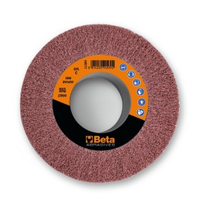 Abrasive non-woven wheels with bores, corundum synthetic fibre fabric