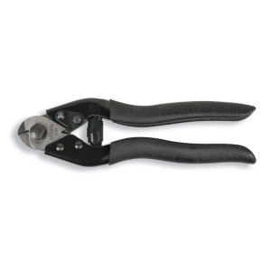 Cable cutter for steel cables