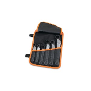 ​​Set of 6 ratchet opening single ended bi-hex wrenches in roll-up wallet made of durable polyester