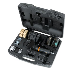 Multi-use sander with 16 accessories in plastic case