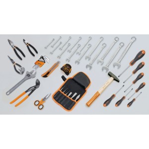 Assortment of 45 tools
