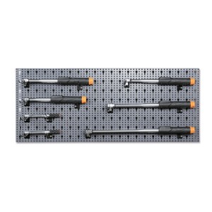 Assortment of 12 tools, with hooks without panel