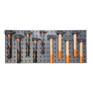 Assortment of 30 tools, with hooks without panel
