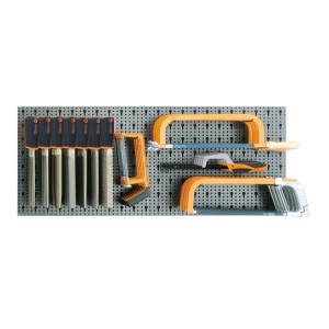 Assortment of 53 tools, with hooks without panel