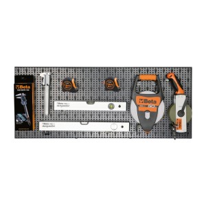 Assortment of 22 tools  with hooks without panel