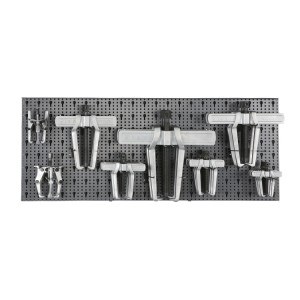 Assortment of 17 tools, with hooks without panel