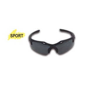 Safety glasses with polycarbonate lenses