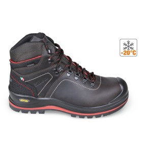 Greased full-grain leather ankle shoe, water-repellent, with high-performance VIBRAM® rubber tread