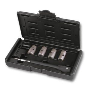 Assortment of reamers for cleaning injector seats in plastic case