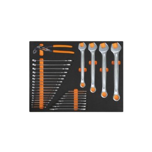 Foam tray with combination wrenches and Poligrip pliers