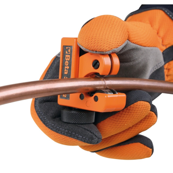 Mini pipe cutter for copper and light alloy pipes 332 Beta Tools