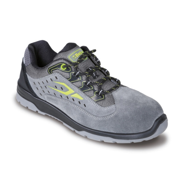 Suede shoe, perforated, with microfibre reinforcement in heel area