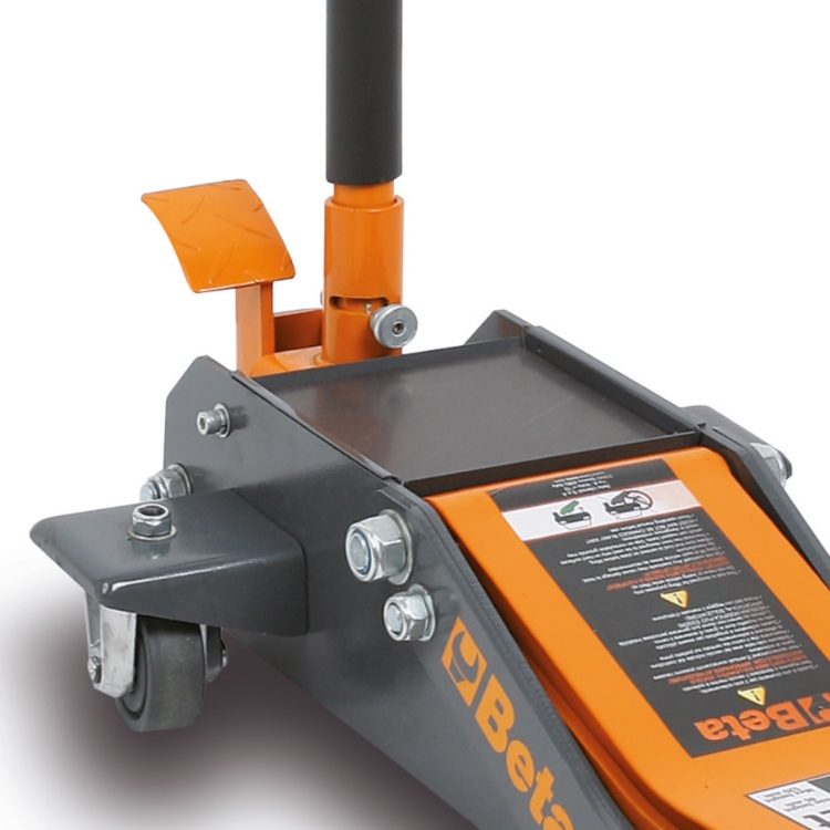 APPROACH PEDAL